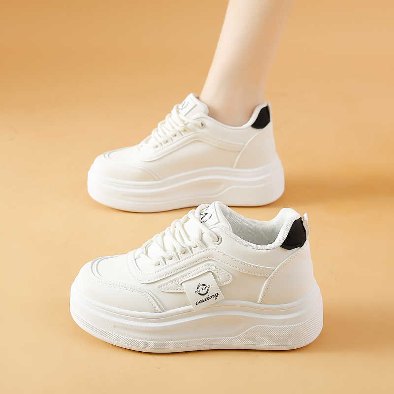 Women'S Shoes To Buy - Yuvarlak Ayak Delikli Okul Kadın Ayakkabıları