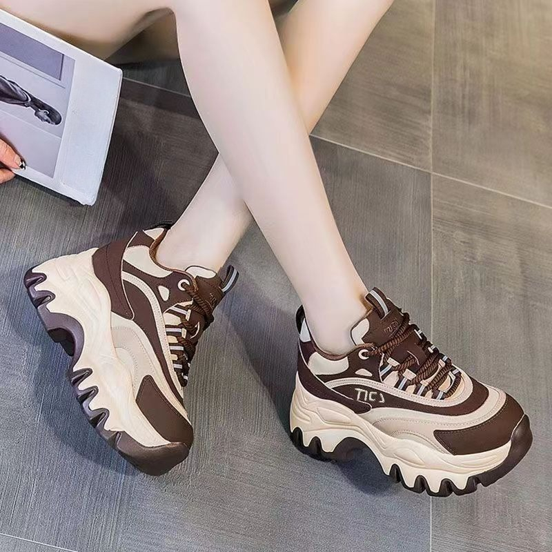 Women'S Shoes Trending 2025 - Çok Yönlü Boy Uzatıcı Kalın Tabanlı