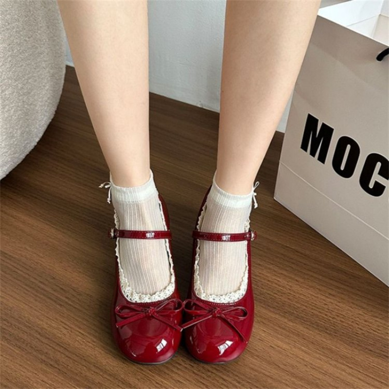 2026 İlkbahar/Sonbahar Kadın Ü - Women'S Shoes Burgundy incelemesi ve fiyatı