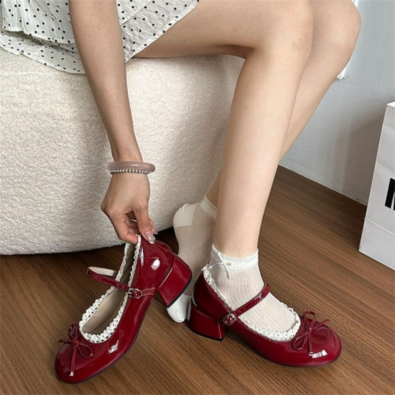 2026 İlkbahar/Sonbahar Kadın Ü - Women'S Shoes Burgundy incelemesi ve fiyatı