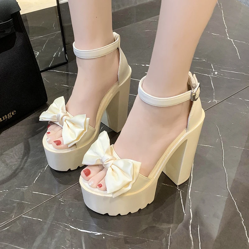 Kadın Sandalet 2025 Yeni Yaz A - Women'S Shoes Trending 2025 incelemesi ve fiyatı